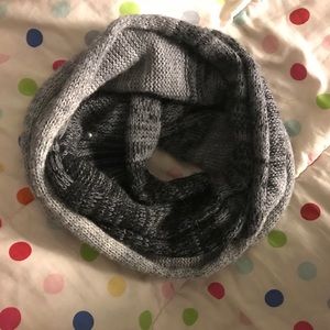 grey heat here's infinity scarf